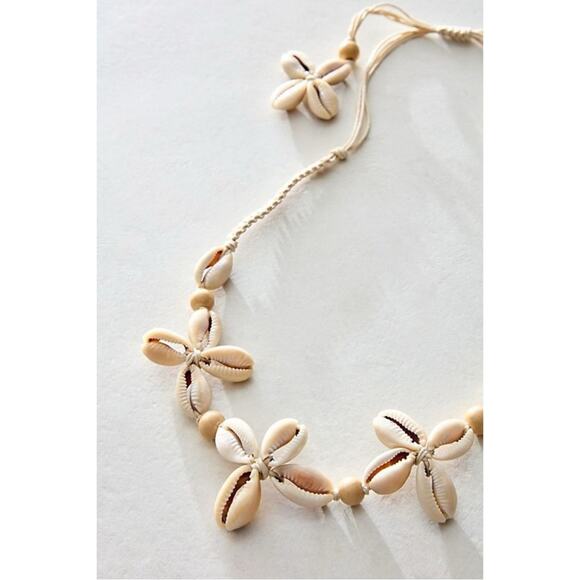 Free People Happy Days Shell Necklace NWT Neutral Bohemian Beach Choker Summer - Picture 11 of 16